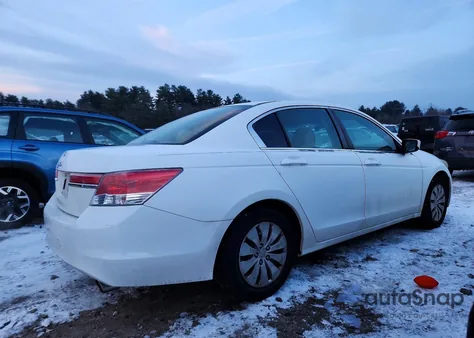 2011 Honda Accord Lx из США, поврежденный, VIN 1HGCP2F30BA015036